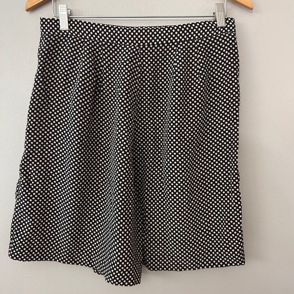 Ralph Lauren Womens 14 100% Silk Black White Polka Dot Shorts Summer Casual - Picture 2 of 6